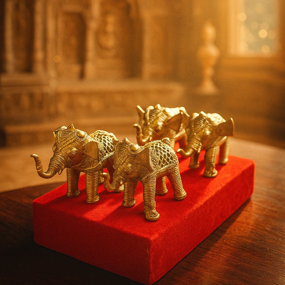 elephnt 1 Brass statue with Four Elephent (7x3.5inch) - Image 1